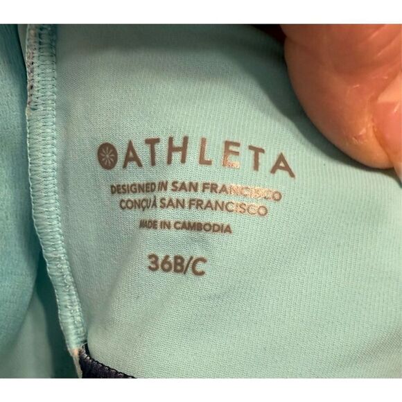 Athleta Bondi Bra Cup Tankini Swim Top Sz. 36 B/C Hero Bloom Blue - Picture 9 of 10